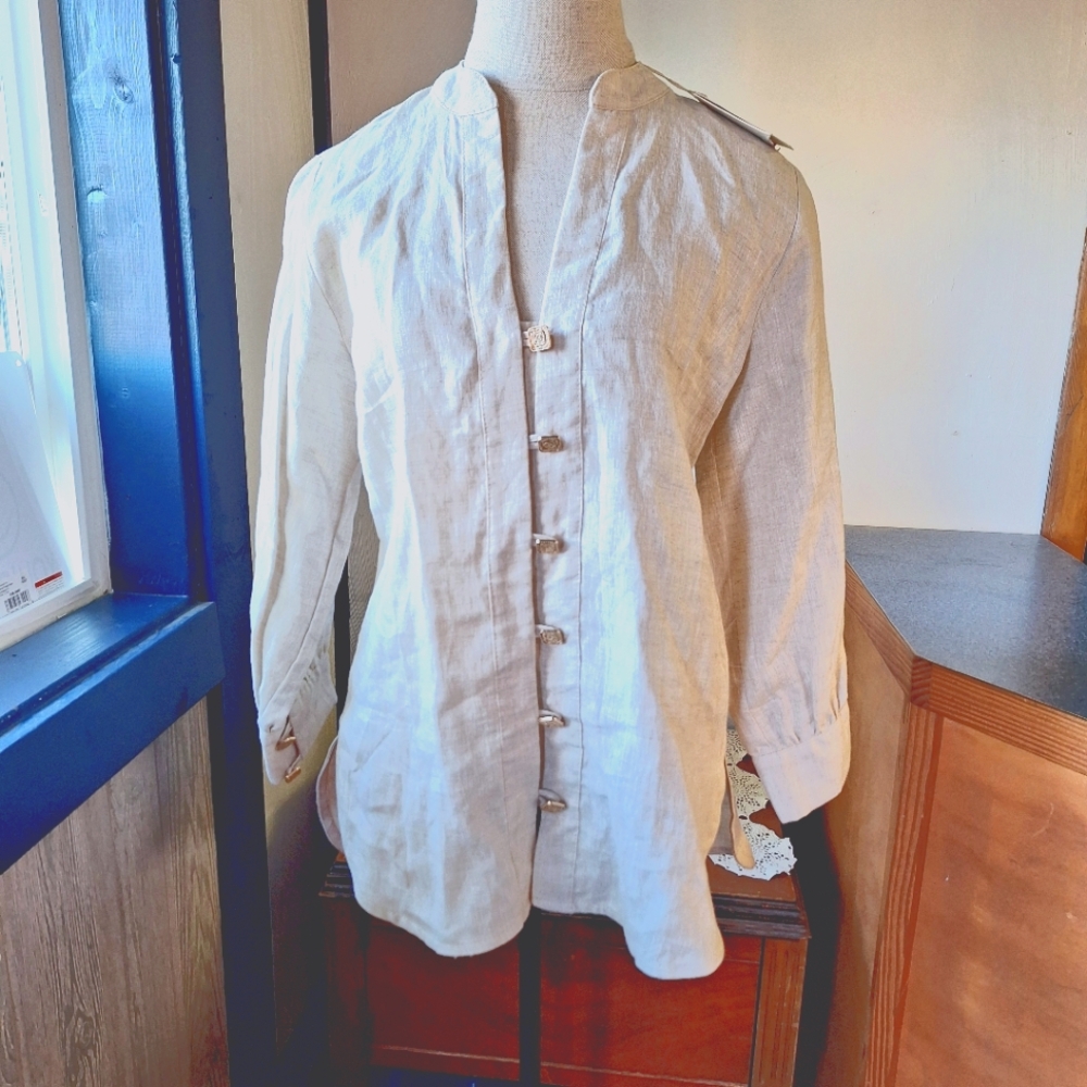 Studio F Linen Long Sleeved Blouse,  XS Tall, Ref#S223090-279, NWT